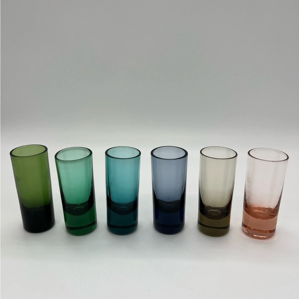 Vintage Handblown Unique Bold Vibrant Multi Color Shot Glasses Set of 6 - Picture 8 of 8